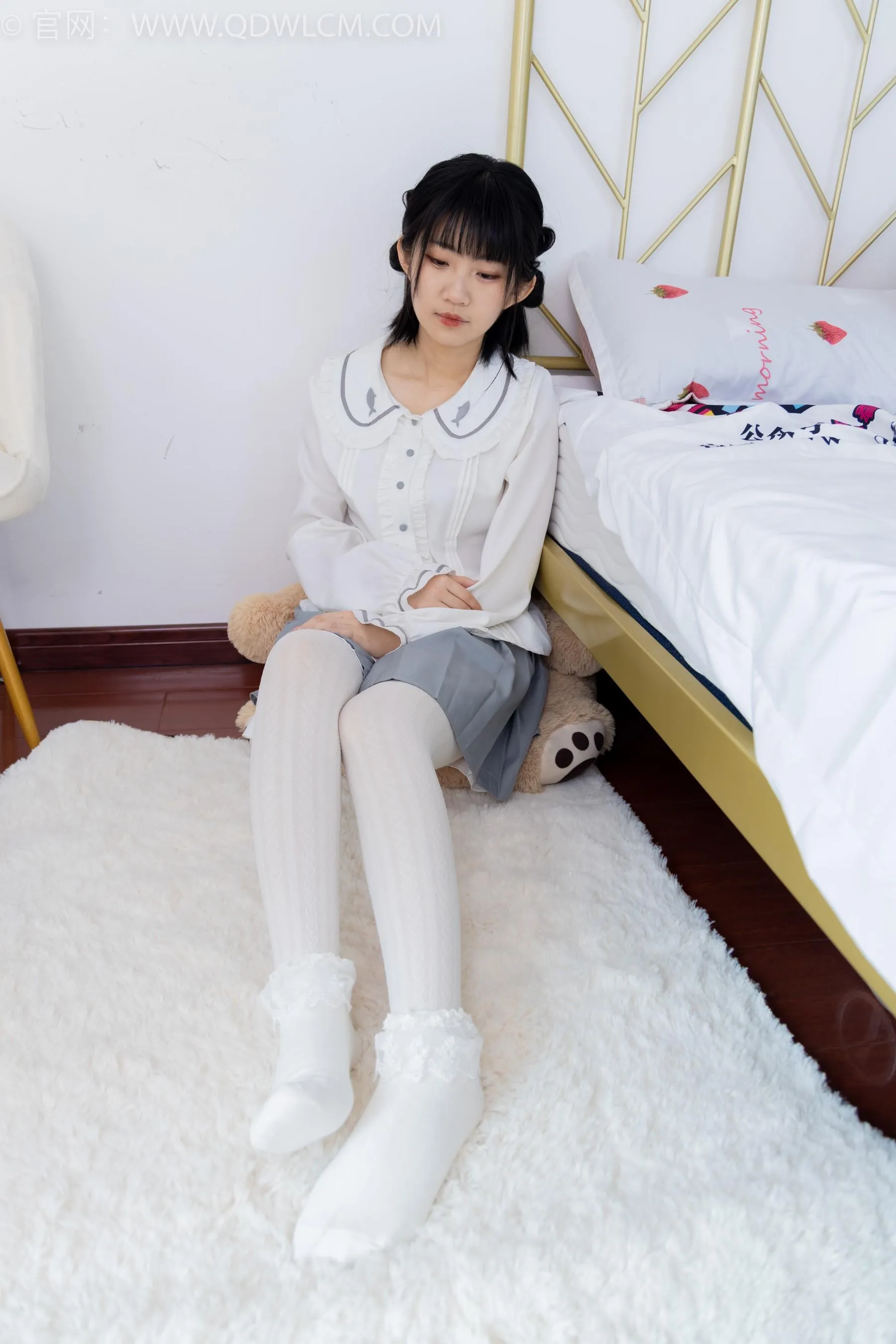 物恋传媒 NO.1528 暗月-夏日葡萄 [151P]插图1